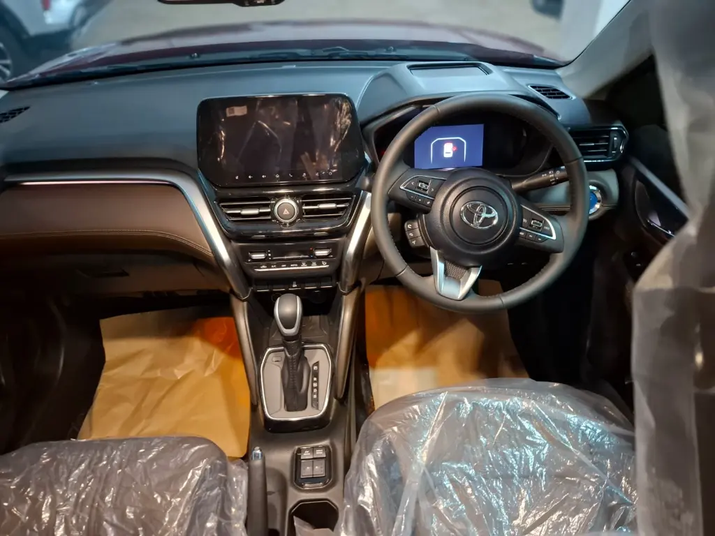 TOYOTA HYRYDER thumbnail 6