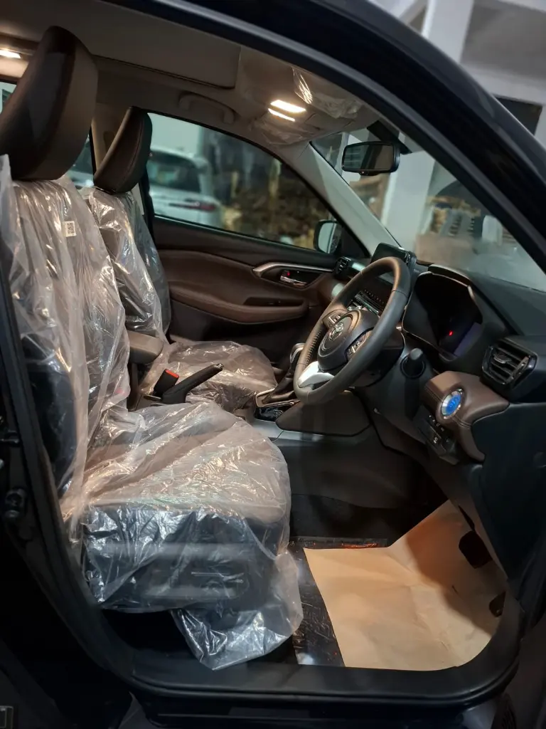 TOYOTA HYRYDER thumbnail 5