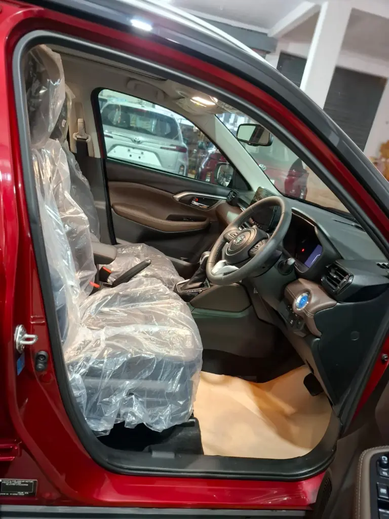 TOYOTA HYRYDER thumbnail 3