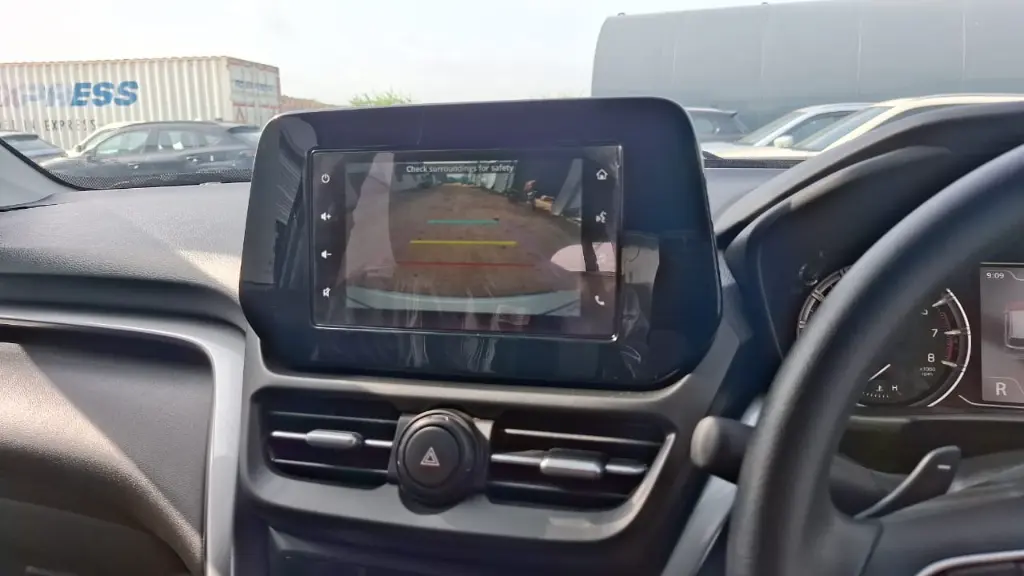 TOYOTA HYRYDER thumbnail 5