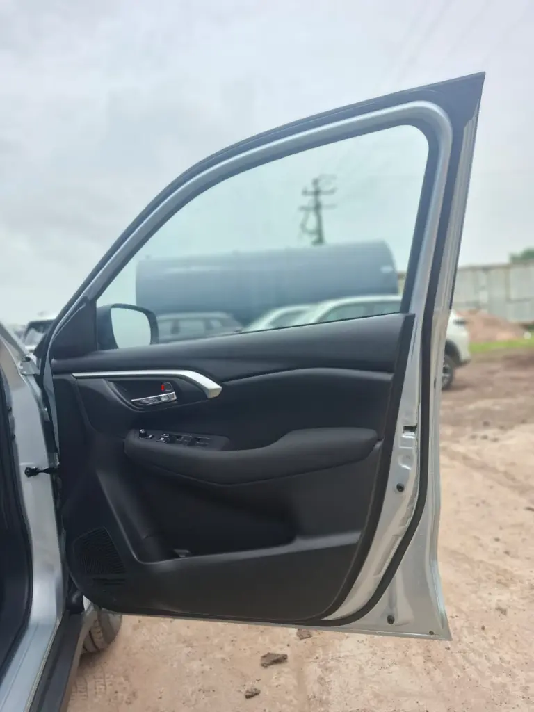 TOYOTA HYRYDER thumbnail 5