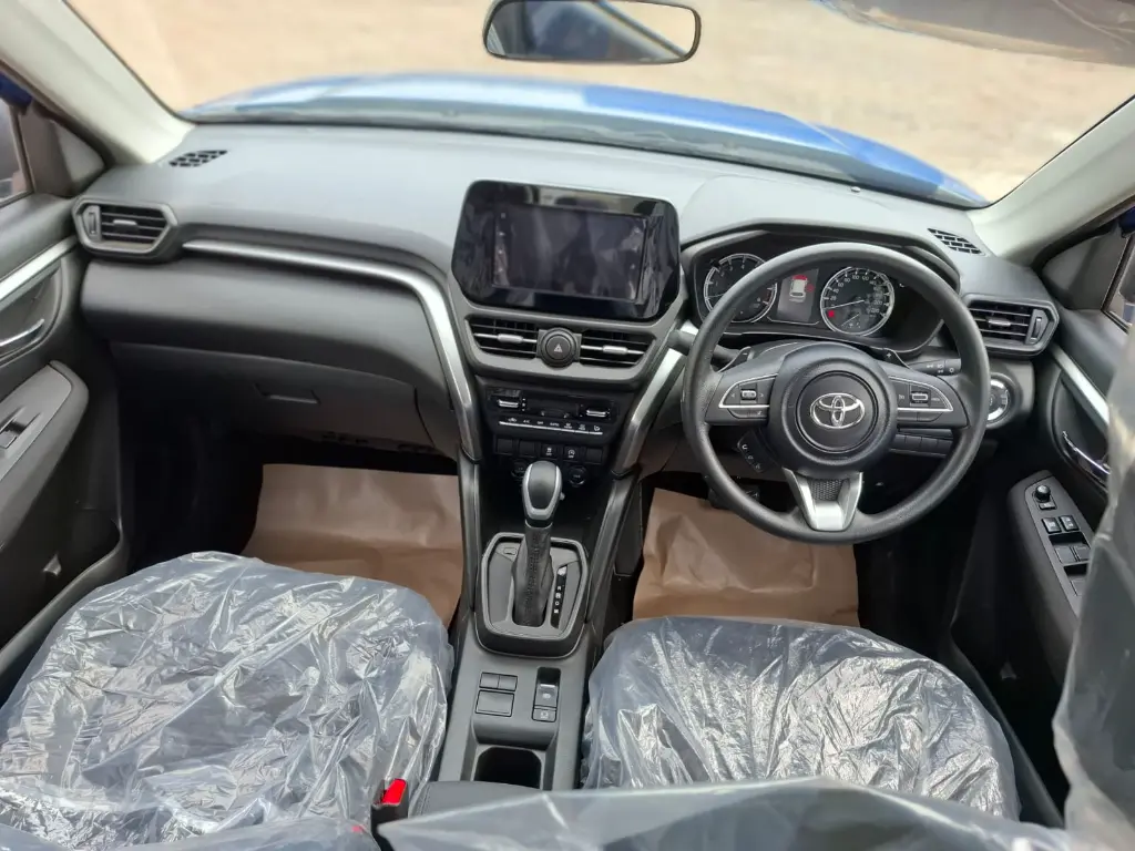 TOYOTA HYRYDER thumbnail 5
