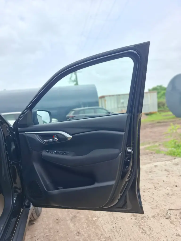 TOYOTA HYRYDER thumbnail 8