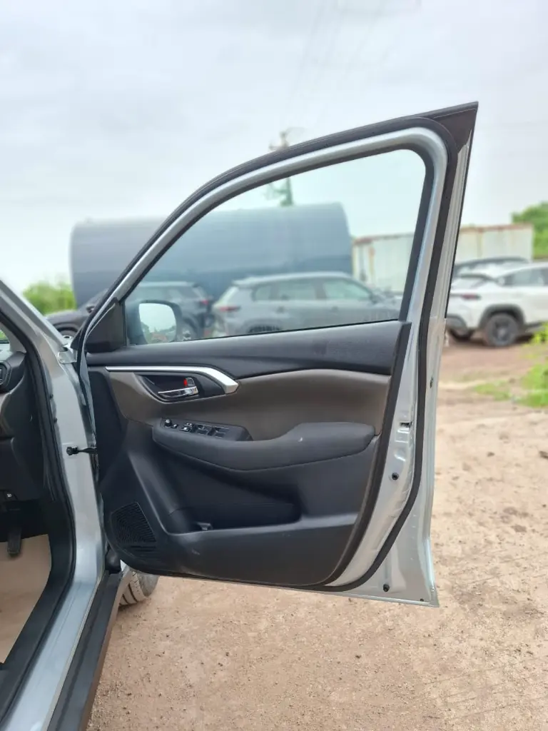 TOYOTA HYRYDER thumbnail 8