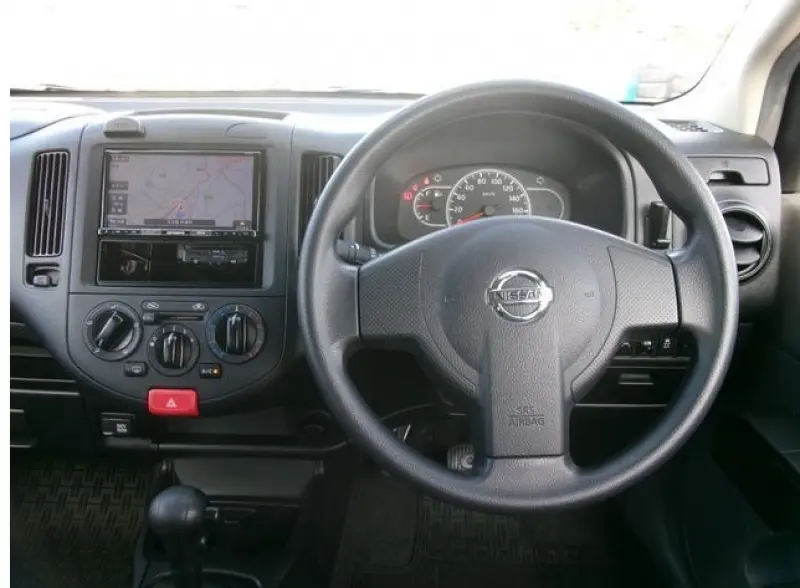 NISSAN AD VAN thumbnail 6