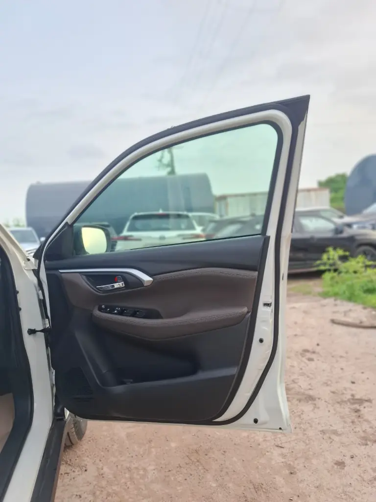 TOYOTA HYRYDER thumbnail 7