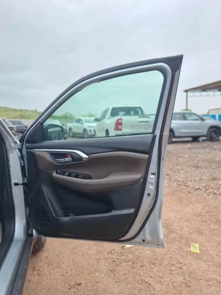 TOYOTA HYRYDER thumbnail 7