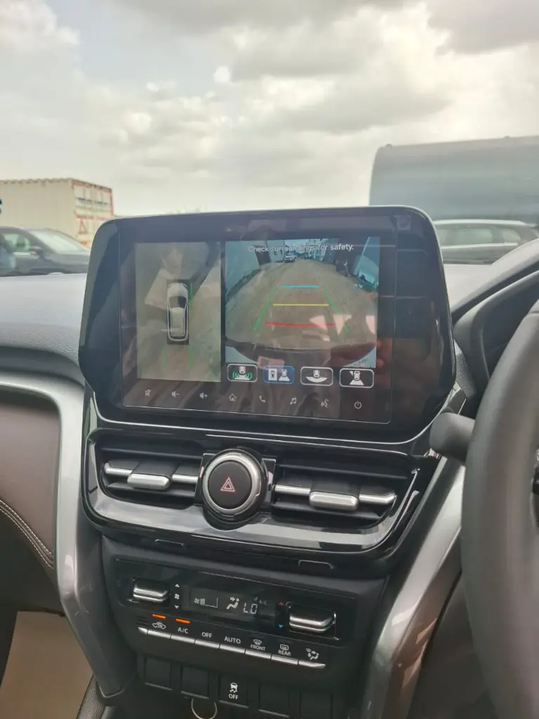 TOYOTA HYRYDER thumbnail 8