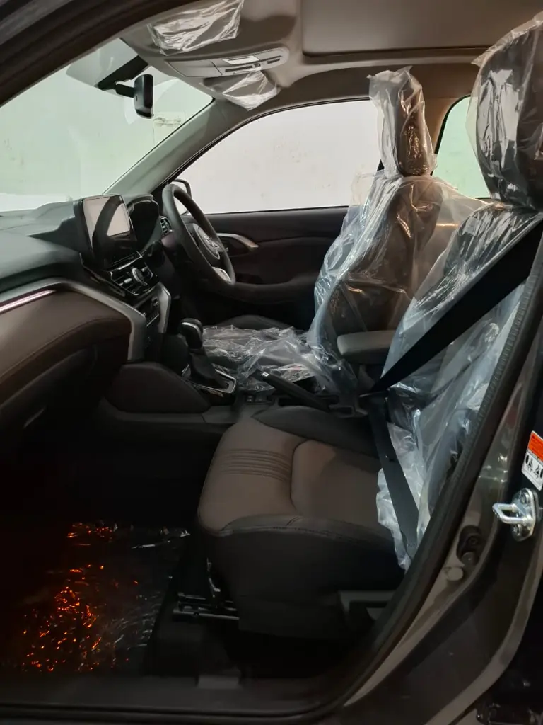 TOYOTA HYRYDER thumbnail 8