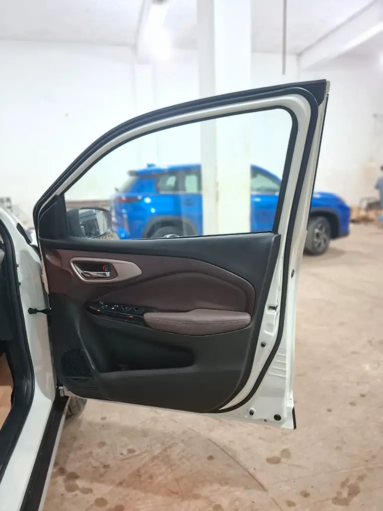 TOYOTA TAISOR thumbnail 7