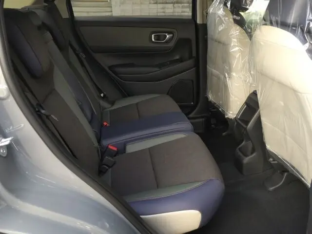 HONDA VEZEL thumbnail 6