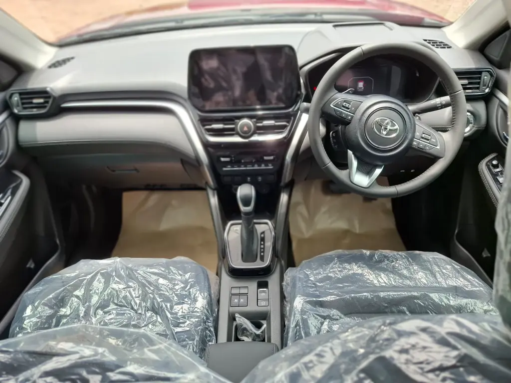TOYOTA HYRYDER thumbnail 3