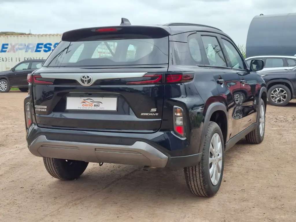 TOYOTA HYRYDER thumbnail 3