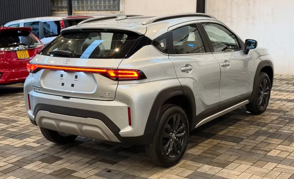 TOYOTA TAISOR thumbnail 3