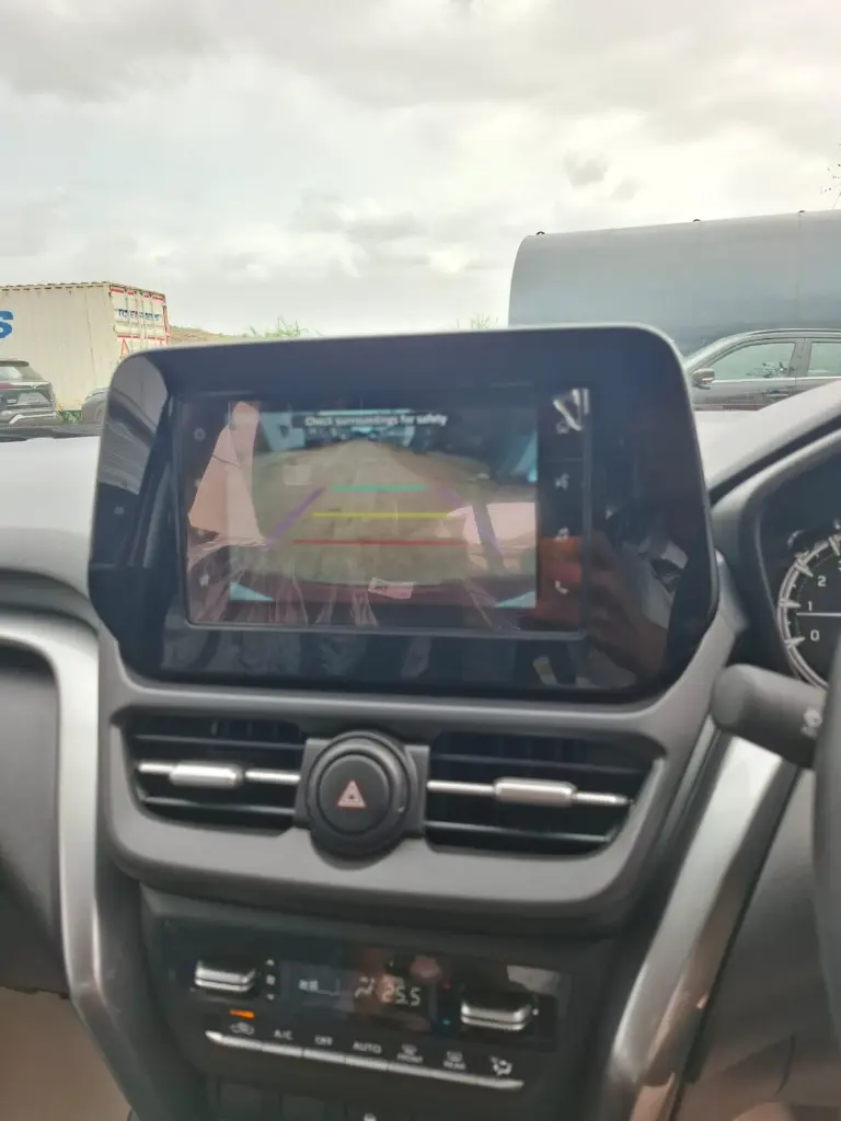 TOYOTA HYRYDER thumbnail 5