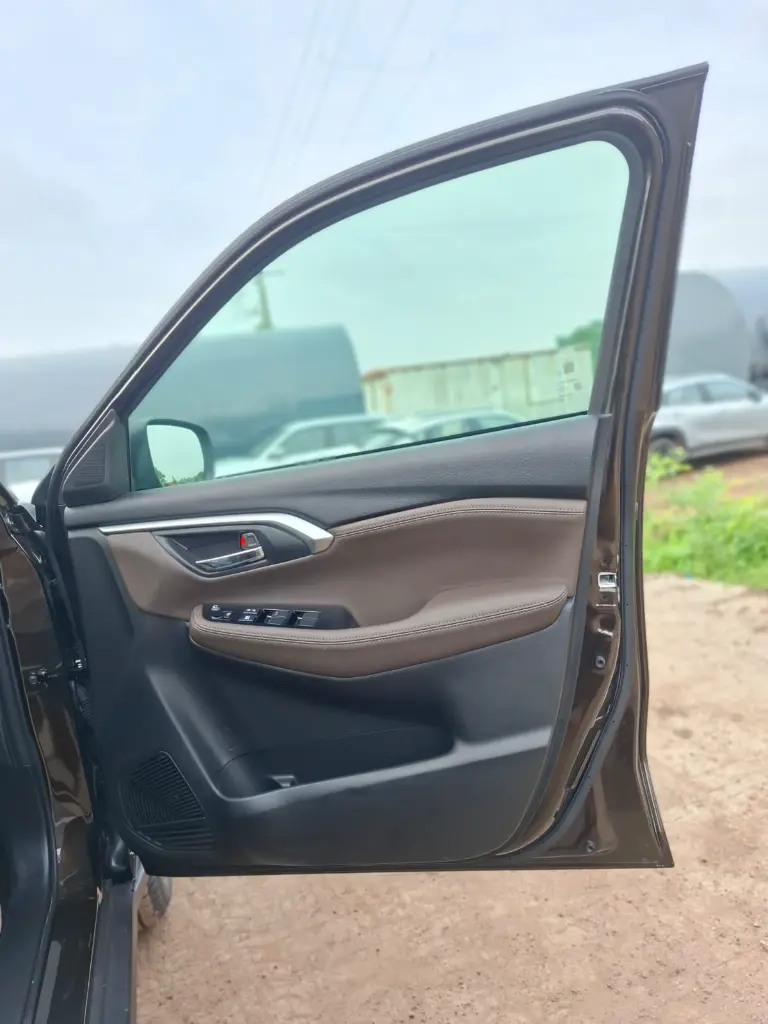 TOYOTA HYRYDER thumbnail 6