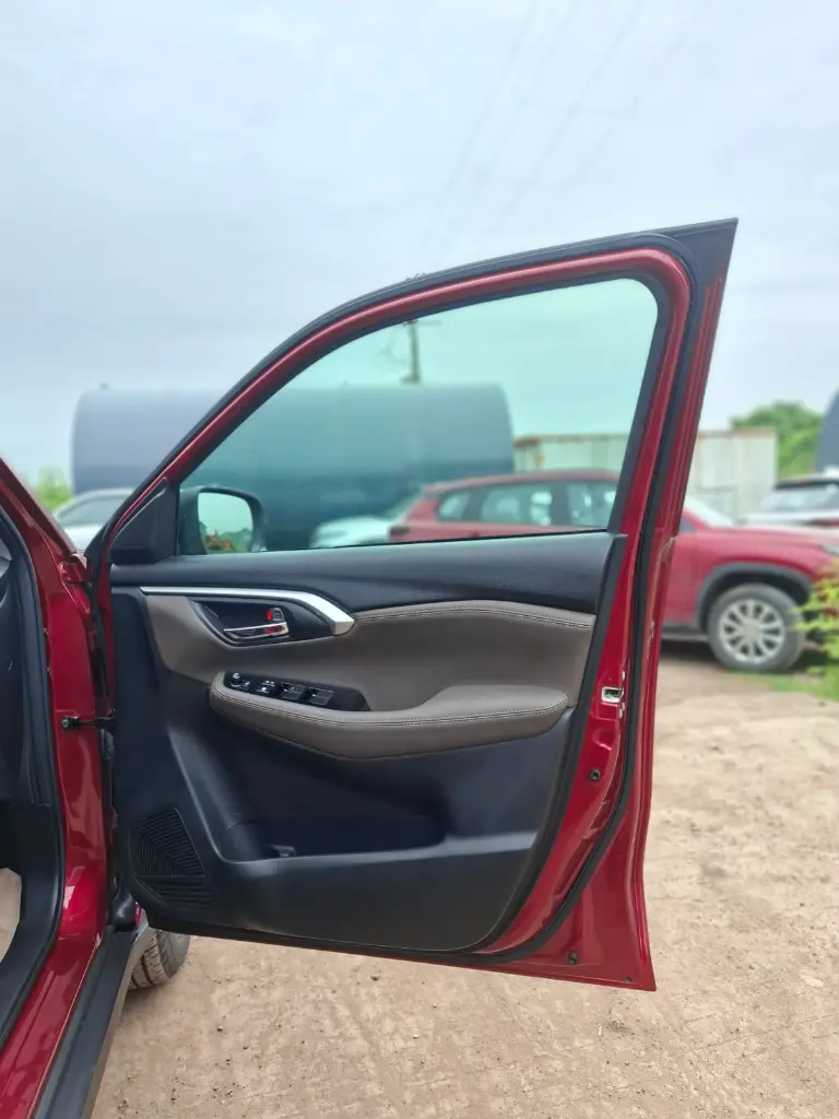 TOYOTA HYRYDER thumbnail 4