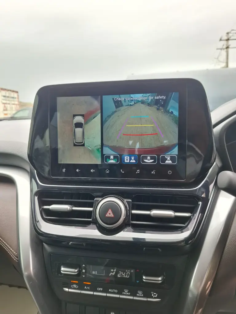 TOYOTA HYRYDER thumbnail 5
