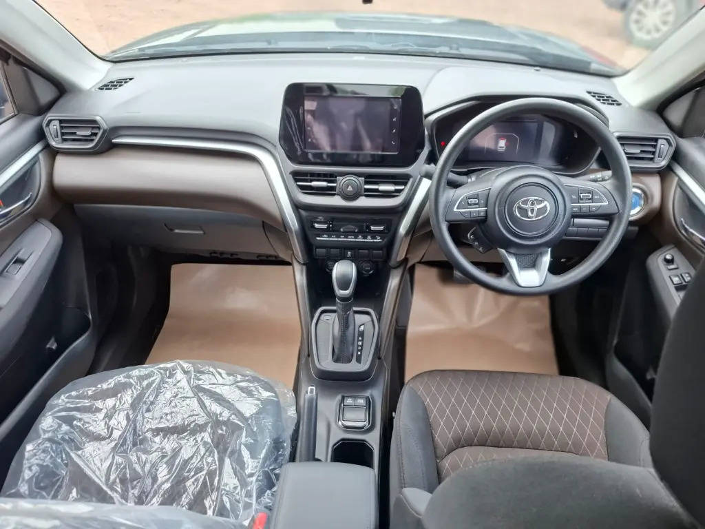 TOYOTA HYRYDER thumbnail 6