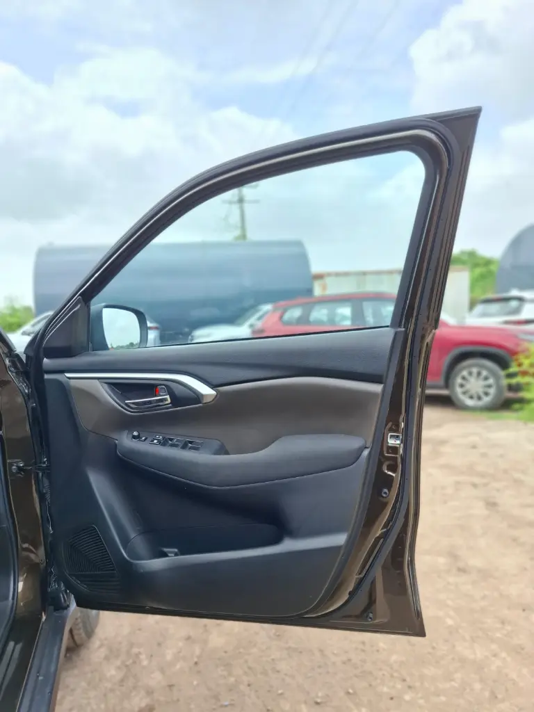 TOYOTA HYRYDER thumbnail 7