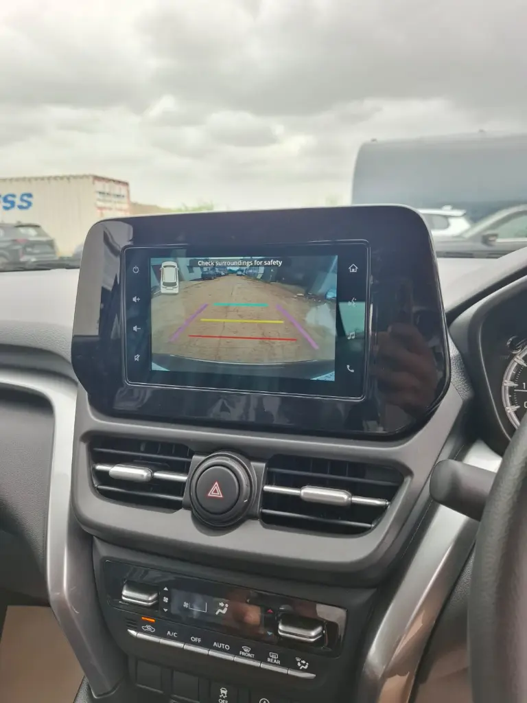 TOYOTA HYRYDER thumbnail 5