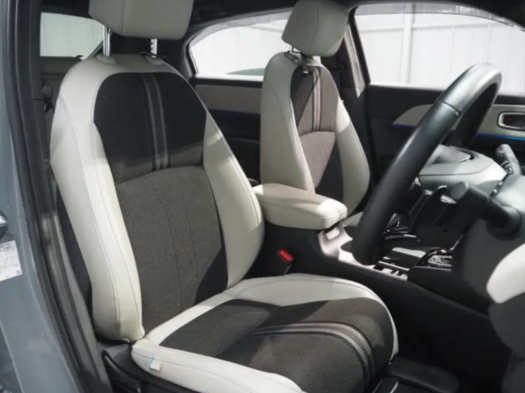 HONDA VEZEL thumbnail 3