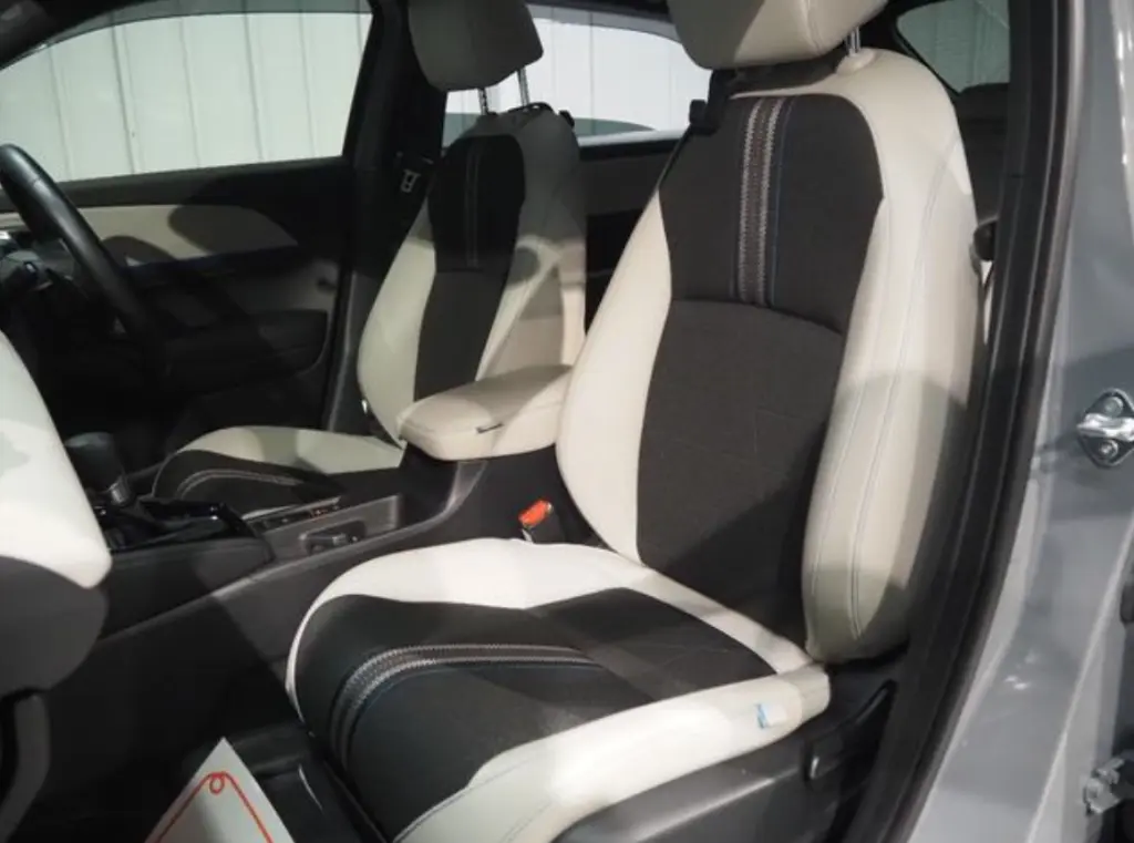 HONDA VEZEL thumbnail 4