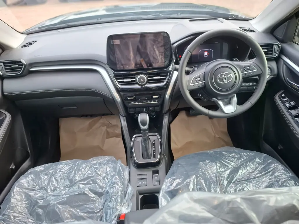 TOYOTA HYRYDER thumbnail 3