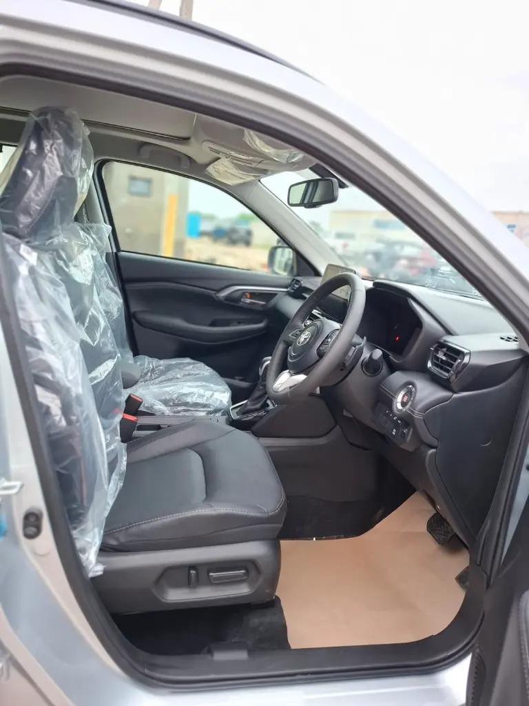 TOYOTA HYRYDER thumbnail 3