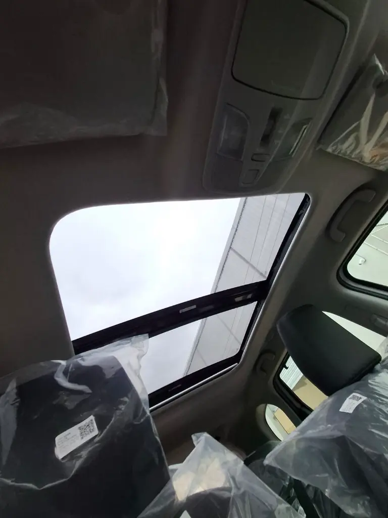 TOYOTA HYRYDER thumbnail 7