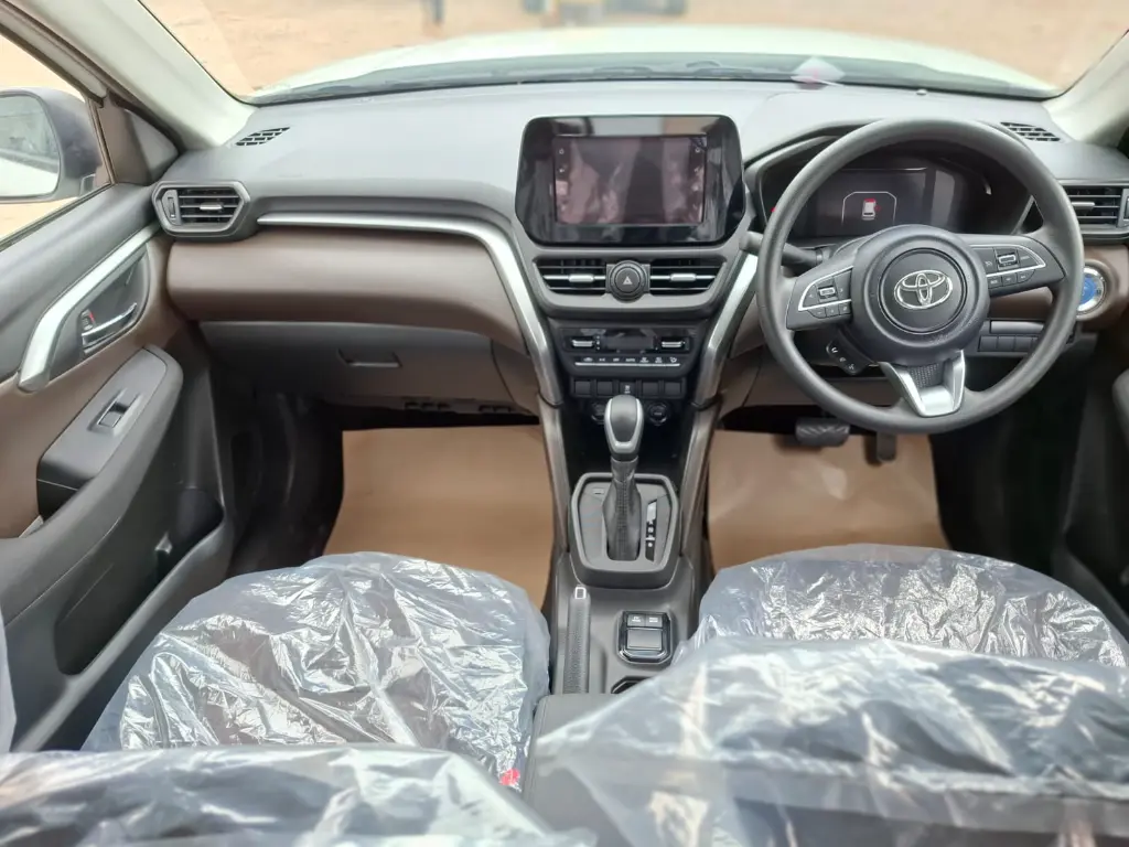 TOYOTA HYRYDER thumbnail 3