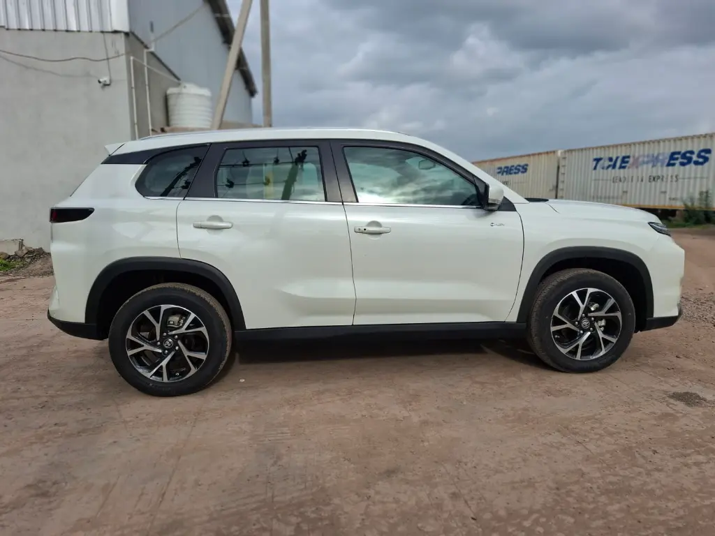 TOYOTA HYRYDER thumbnail 2