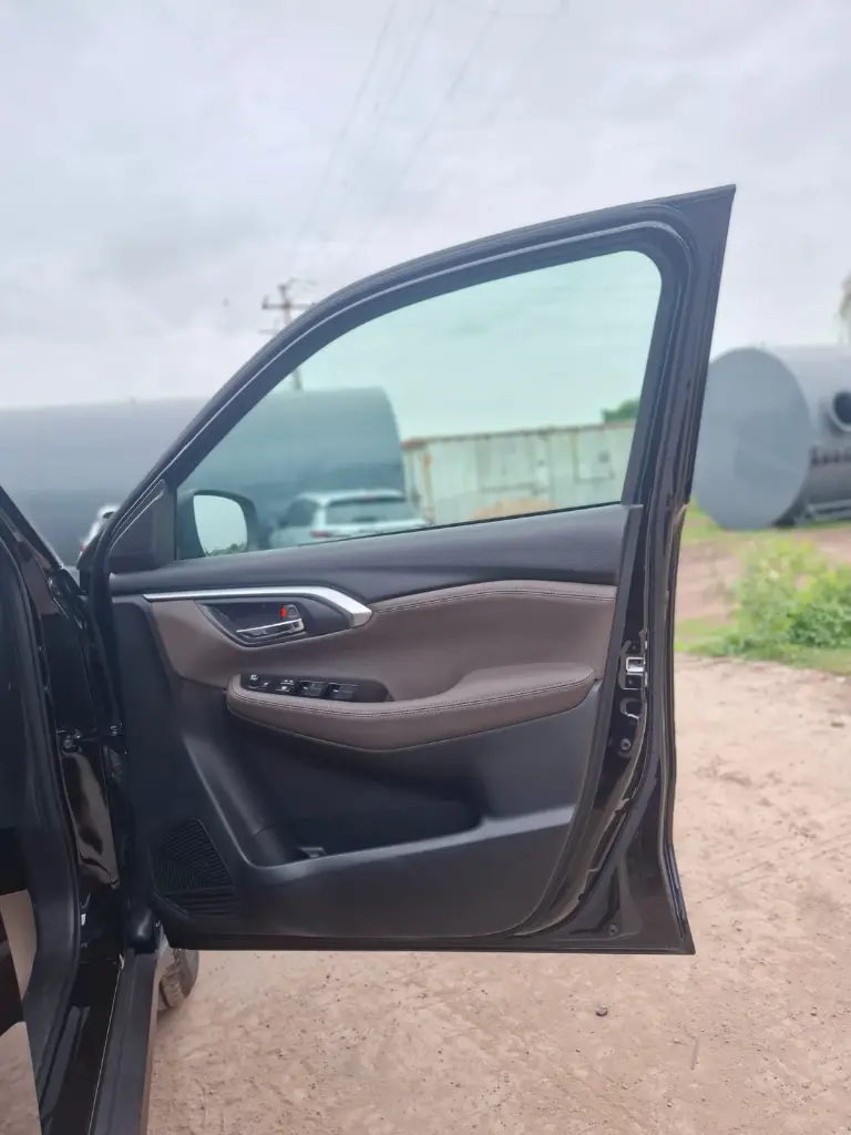 TOYOTA HYRYDER thumbnail 8