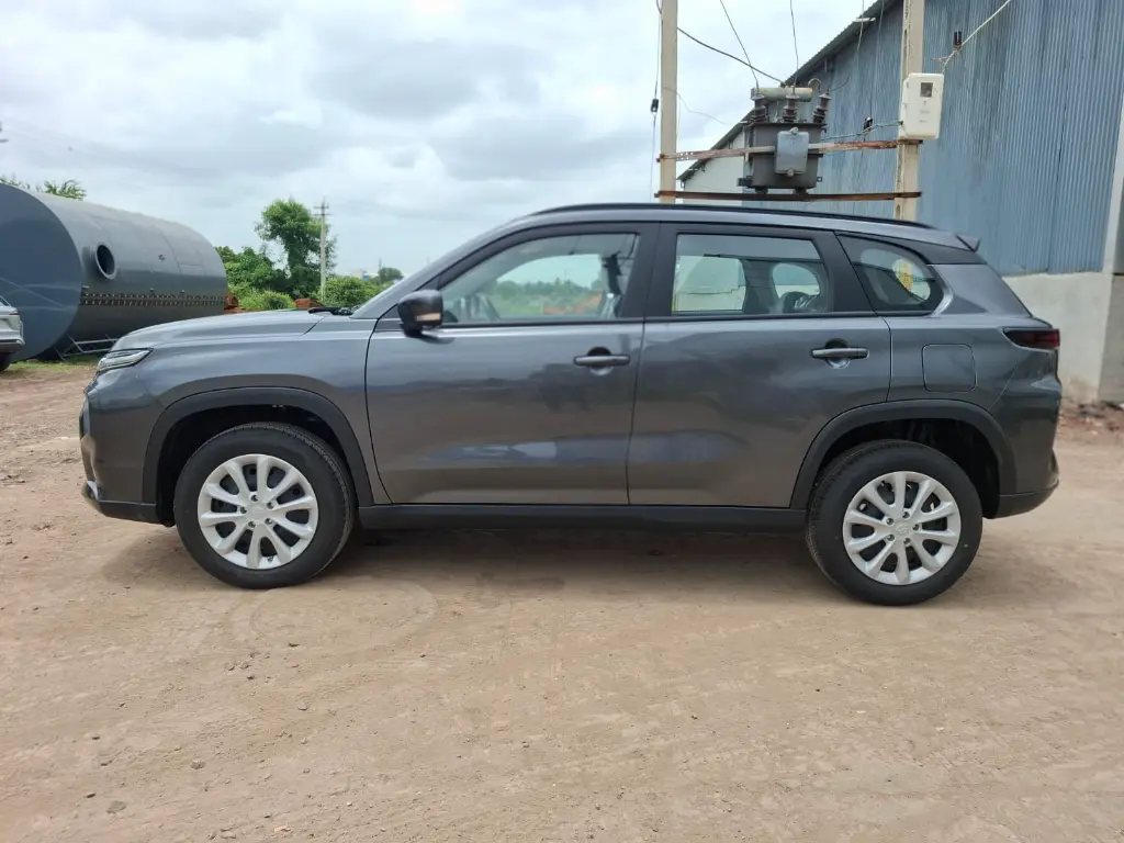 TOYOTA HYRYDER thumbnail 3