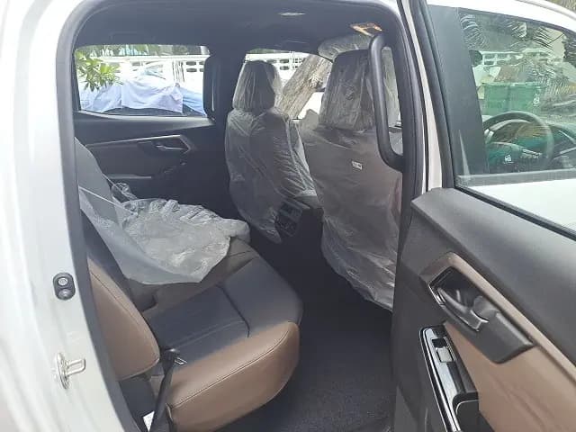 ISUZU D-MAX thumbnail 7