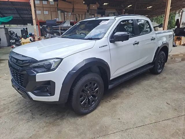 ISUZU D-MAX thumbnail 3