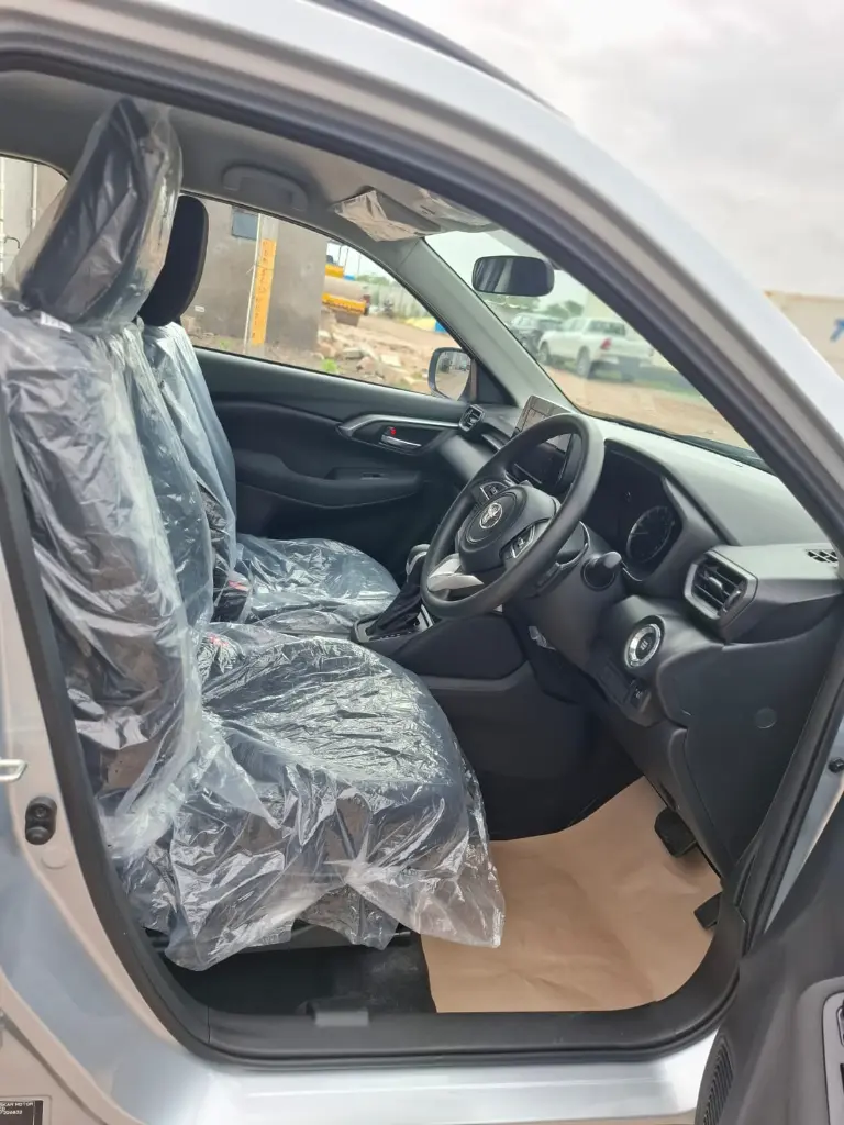 TOYOTA HYRYDER thumbnail 3