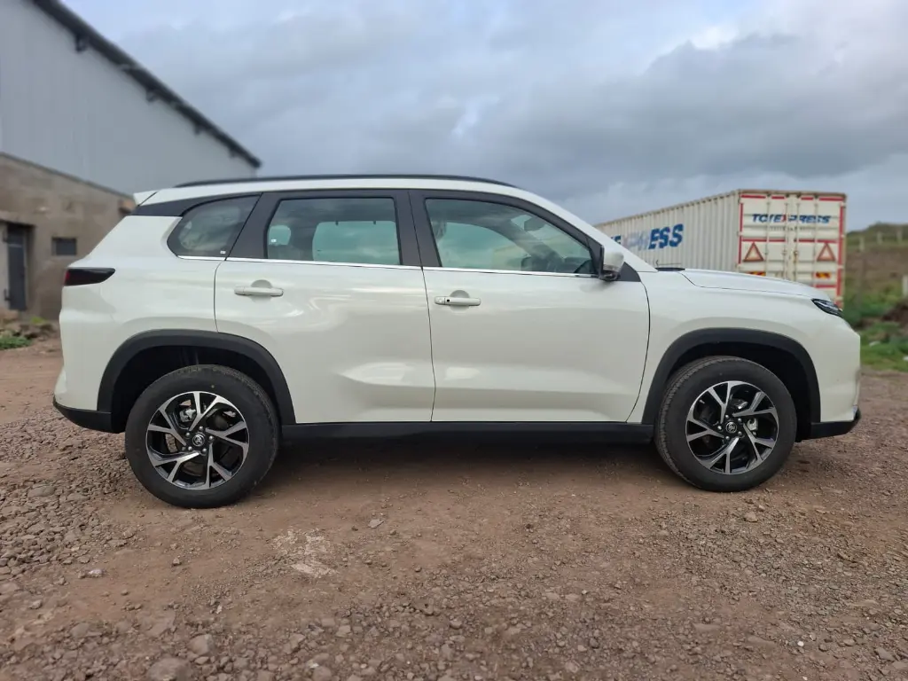 TOYOTA HYRYDER thumbnail 2
