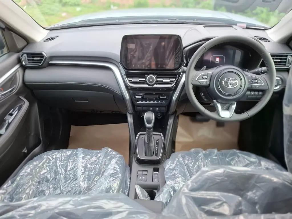 TOYOTA HYRYDER thumbnail 5