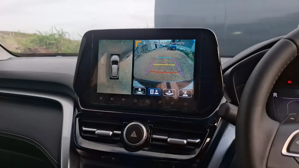 TOYOTA HYRYDER thumbnail 4
