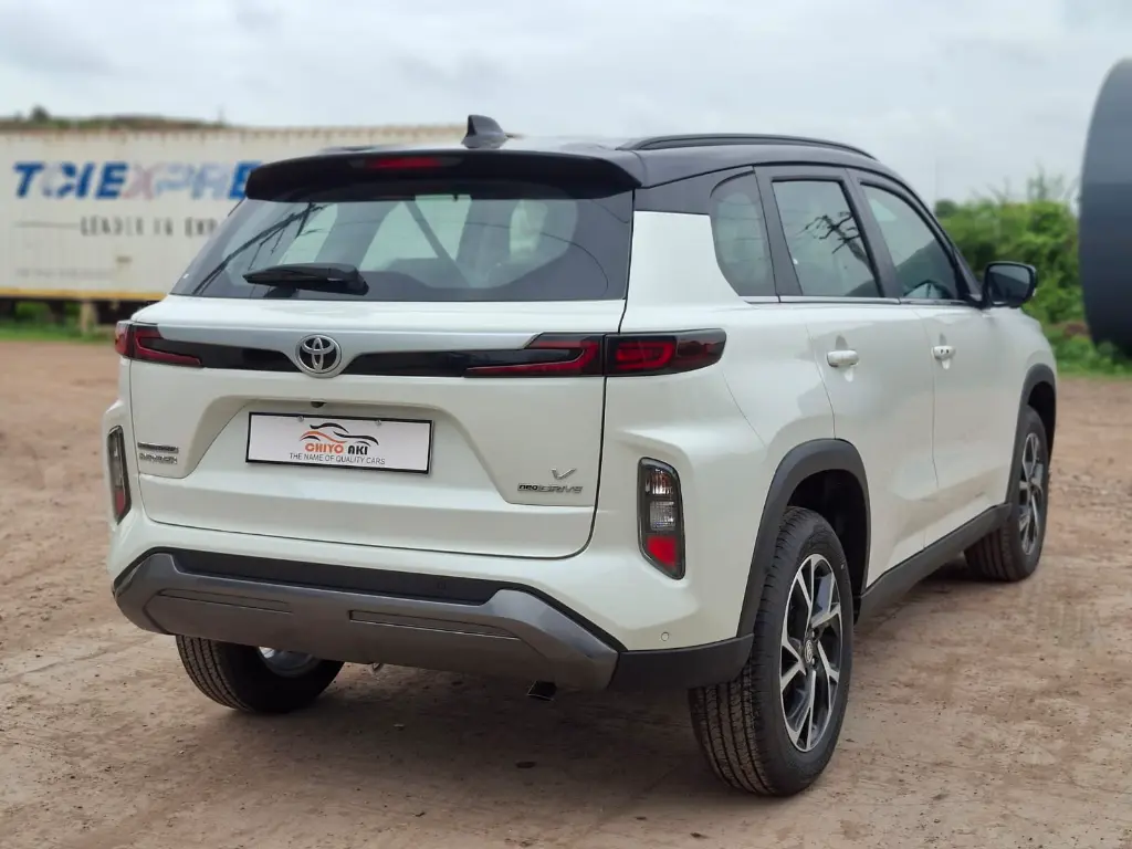 TOYOTA HYRYDER thumbnail 2