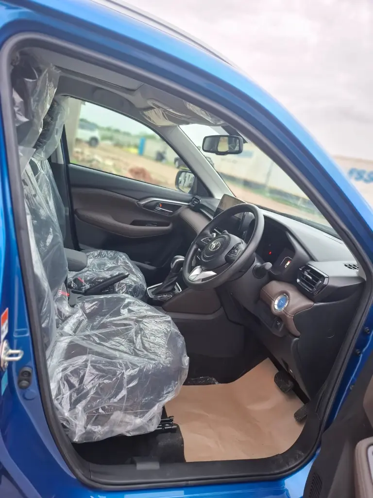 TOYOTA HYRYDER thumbnail 3