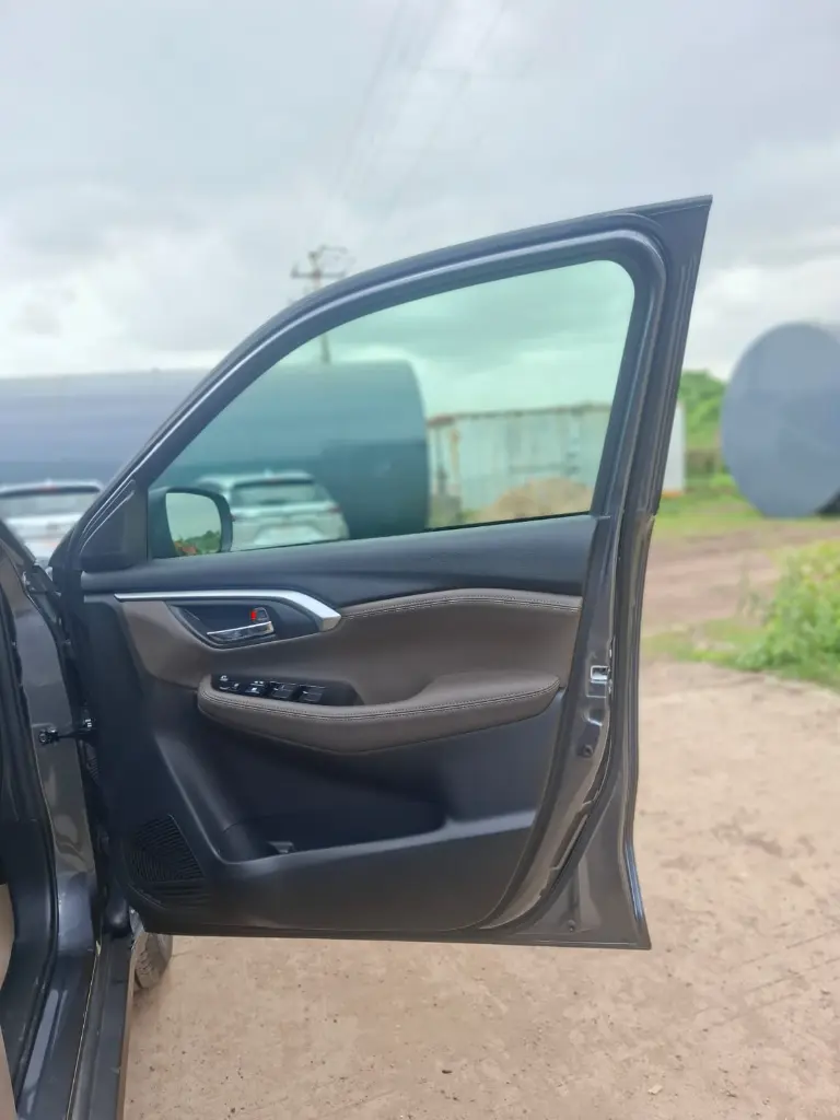 TOYOTA HYRYDER thumbnail 8