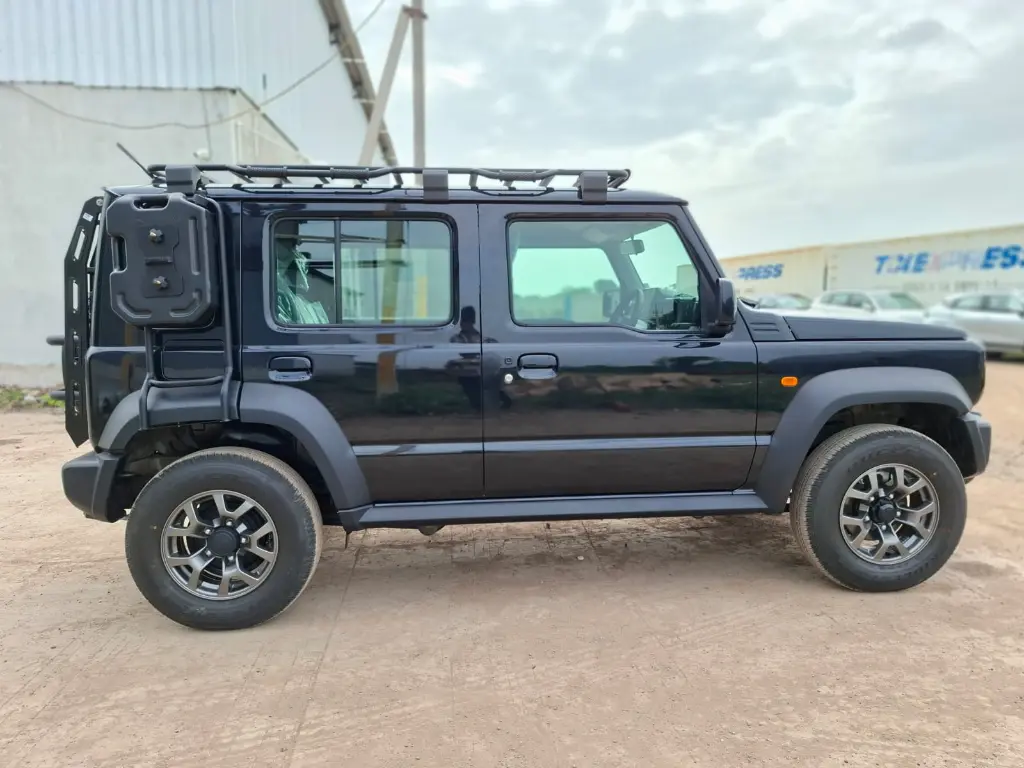 SUZUKI JIMNY thumbnail 5