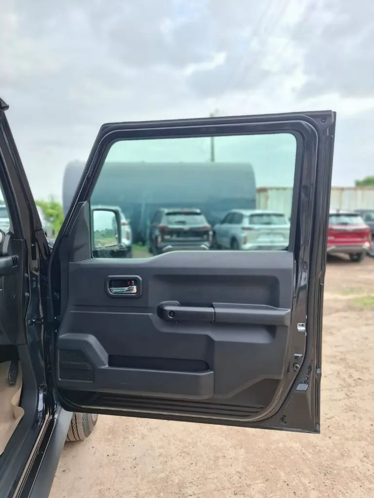 SUZUKI JIMNY thumbnail 9