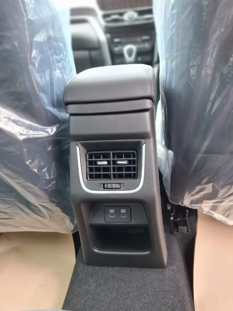 TOYOTA HYRYDER thumbnail 4