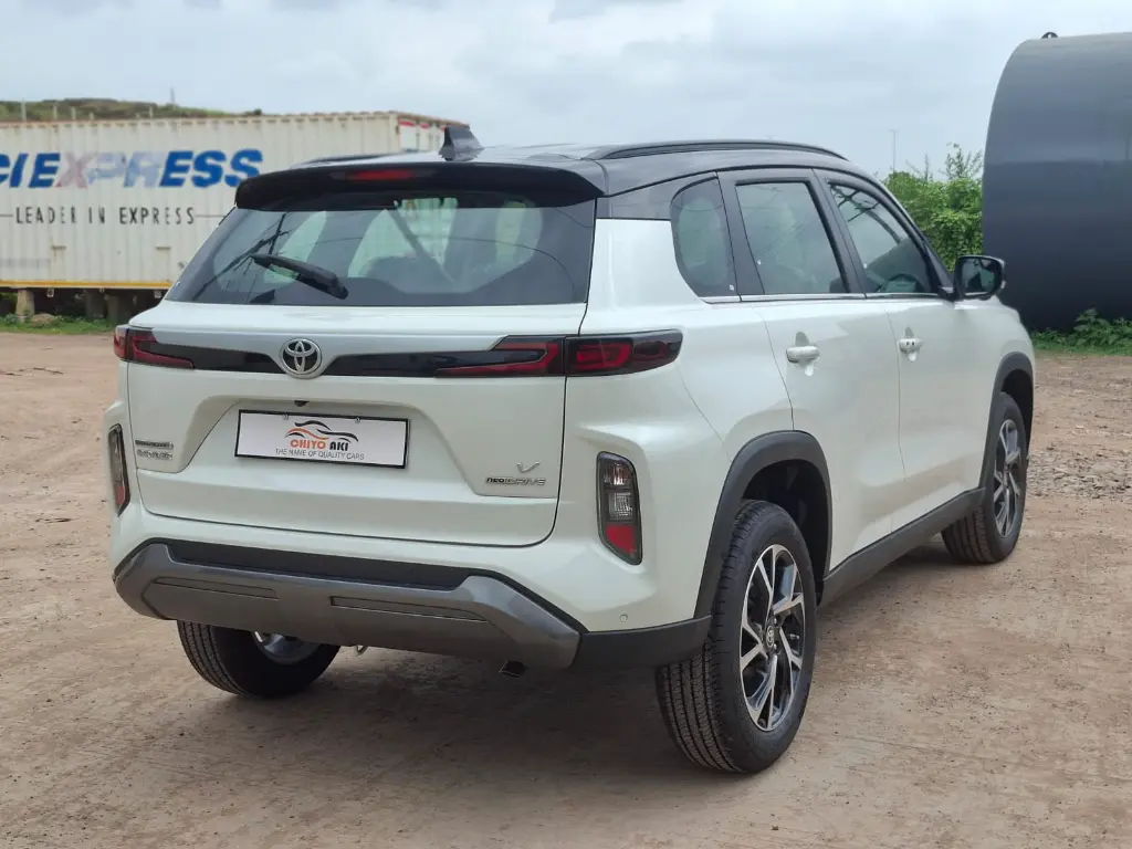 TOYOTA HYRYDER thumbnail 4