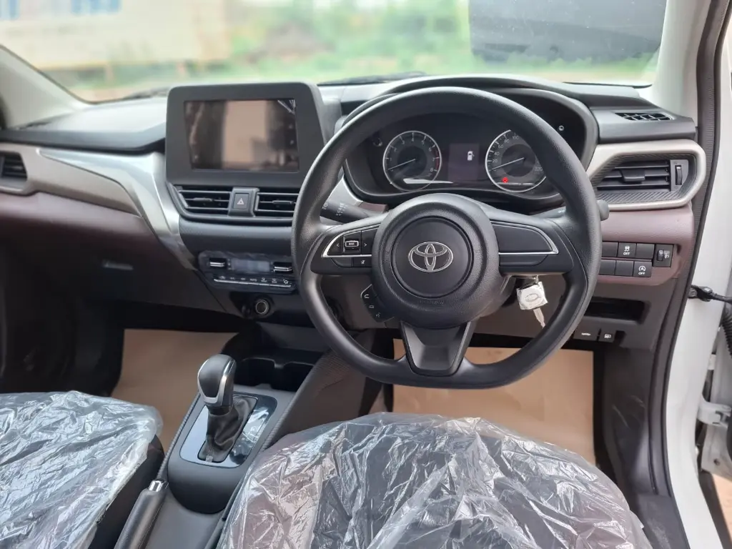 TOYOTA TAISOR thumbnail 4