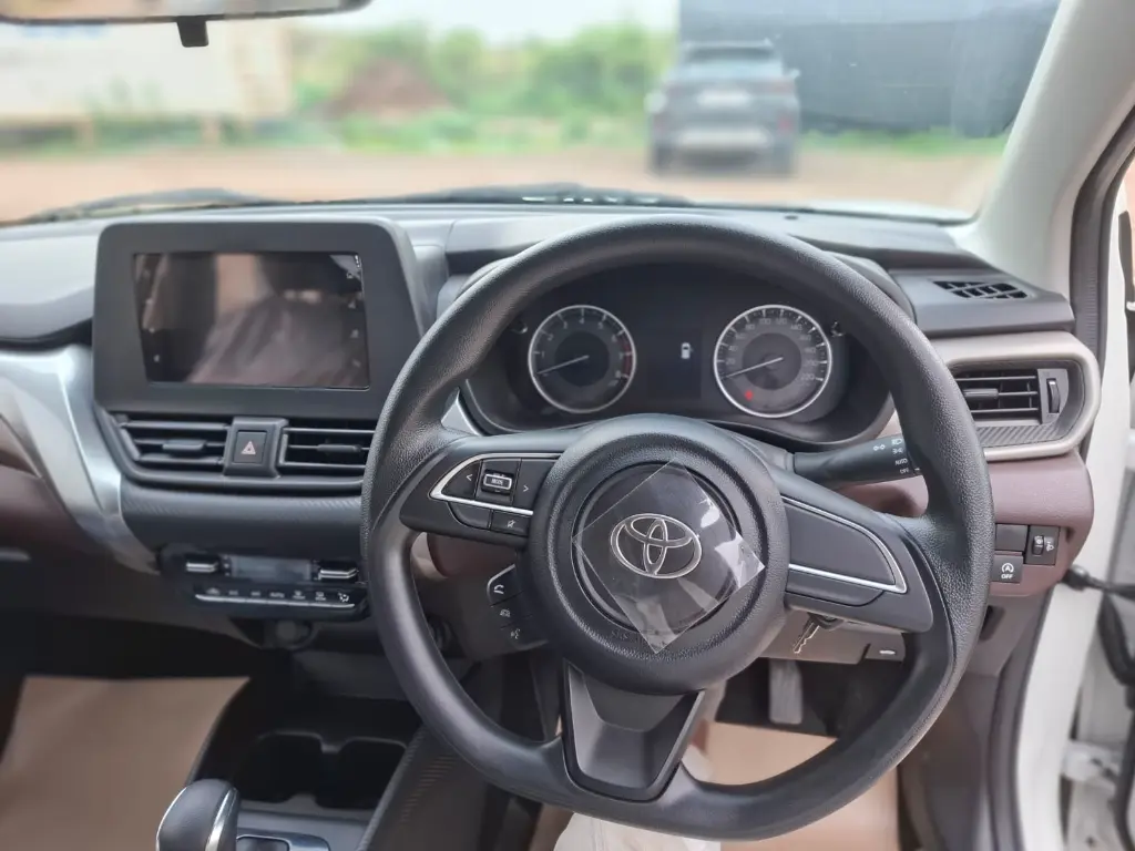 TOYOTA TAISOR thumbnail 5