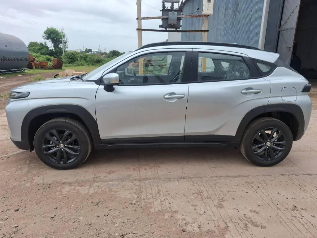 TOYOTA TAISOR thumbnail 2